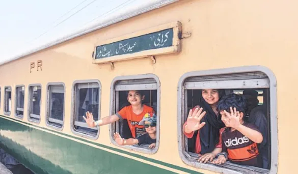 Karachi to Islamabad Train Ticket