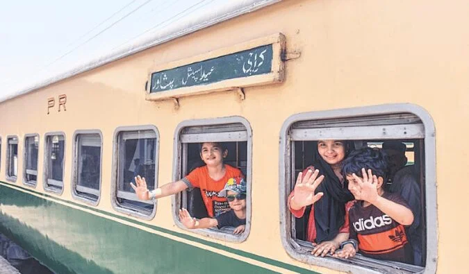 Karachi to Islamabad Train Ticket Price